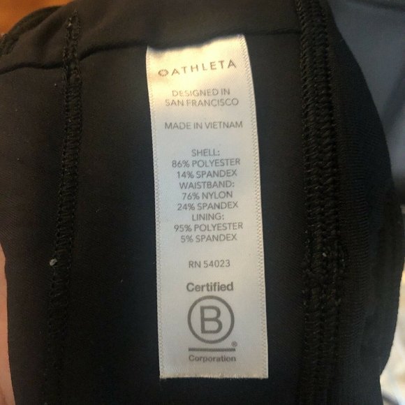Athleta Run With it 3" Shorts Black Sz Small Sp 20 - Picture 4 of 5